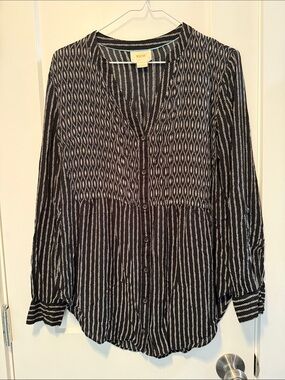 Maeve Anthropology Women's Calia Black and White  Blouse size 10